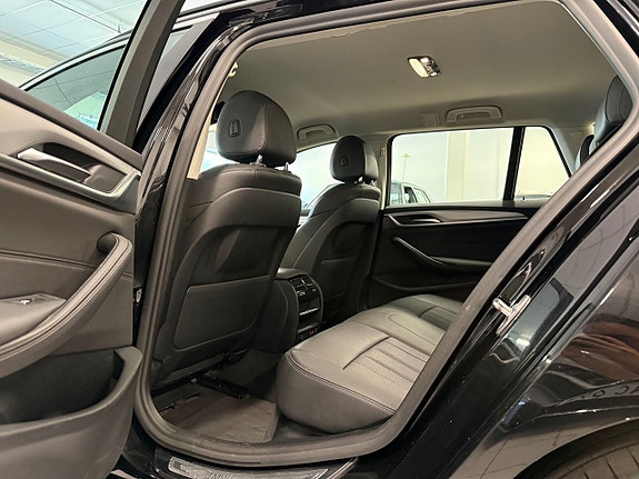 BMW 530e 19 of 23