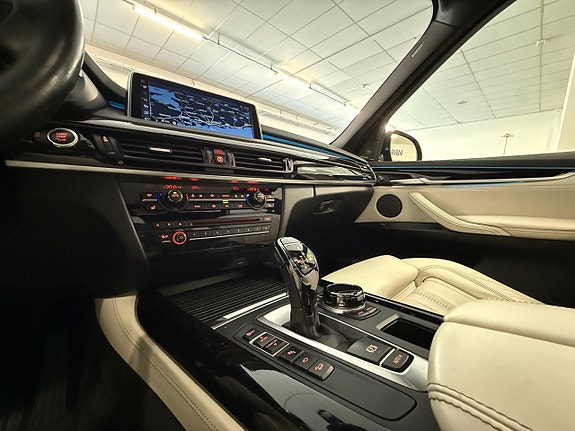 BMW X5 13 of 25