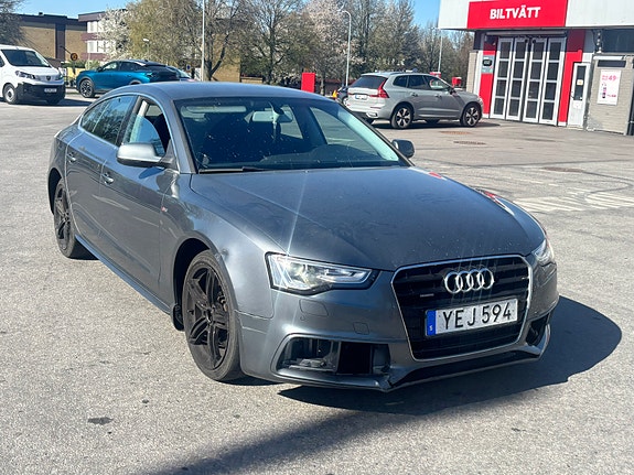 Audi A5 2 of 4