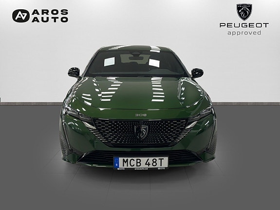 Peugeot 308 2 of 5