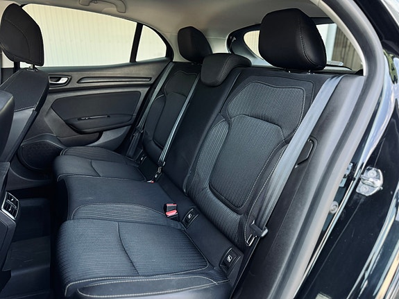 Renault Megane IV 9 of 10