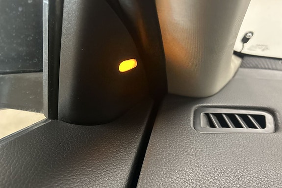 Nissan X-Trail 21 of 27
