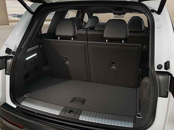 Audi Q7 11 of 11