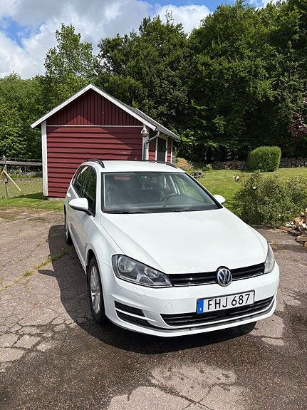 Volkswagen Golf VII 4 of 5