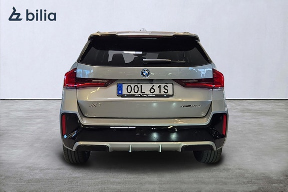 BMW X1 4 of 18