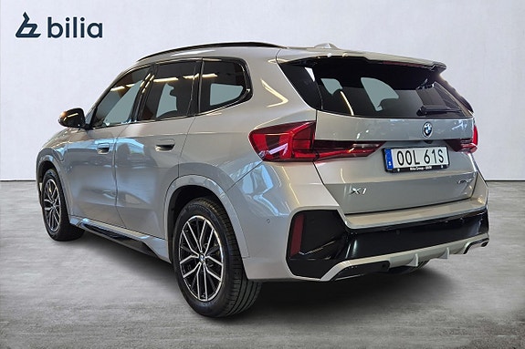 BMW X1 2 of 18