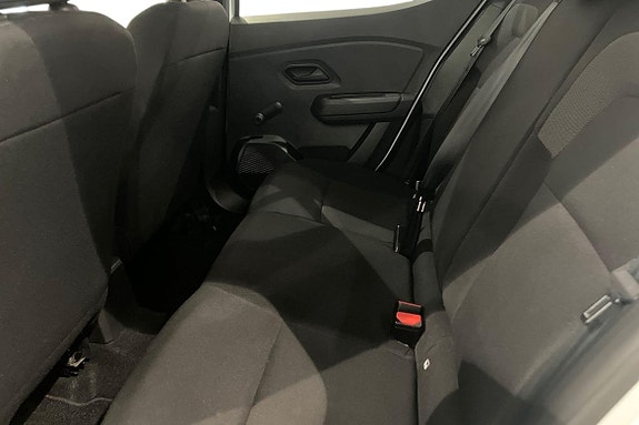 Dacia Sandero 5 of 5