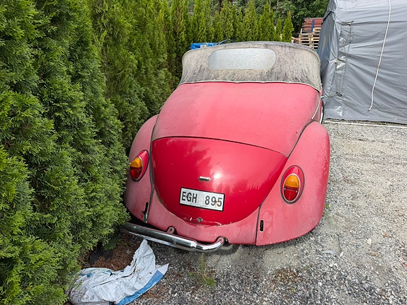 Volkswagen 1200 6 of 15