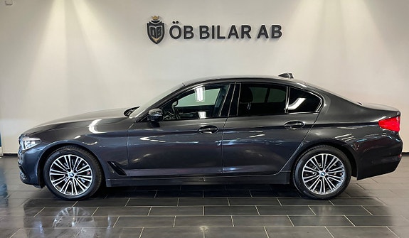 BMW 520d 4 of 5