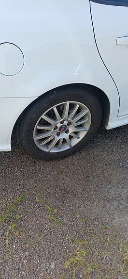 Saab 9-3 4 of 5