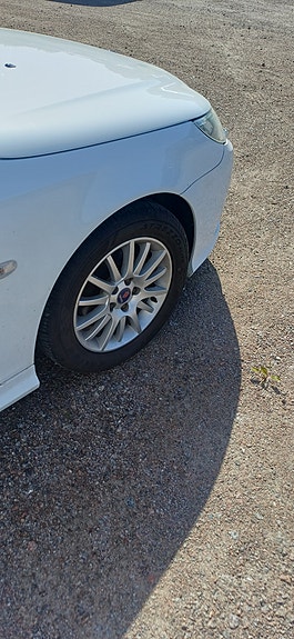 Saab 9-3 2 of 5