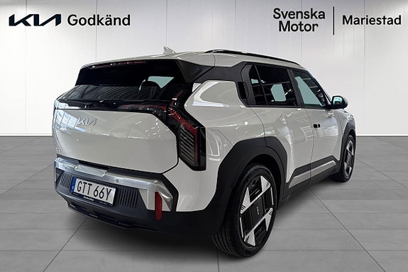 Kia EV3 4 of 5