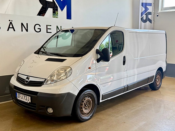 Opel Vivaro 2 of 5