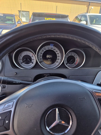 Mercedes-Benz C180 10 of 11