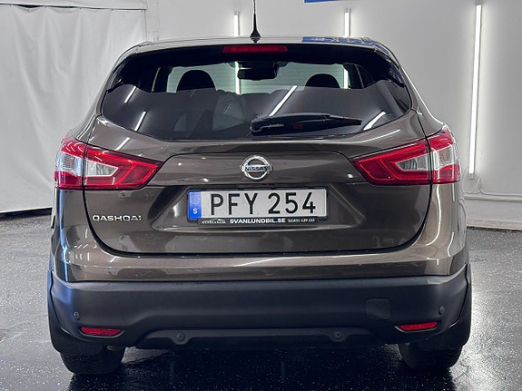 Nissan Qashqai 4 of 5