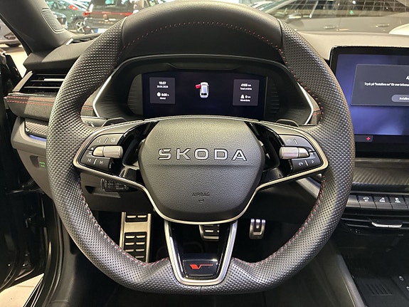 Skoda Octavia 18 of 30