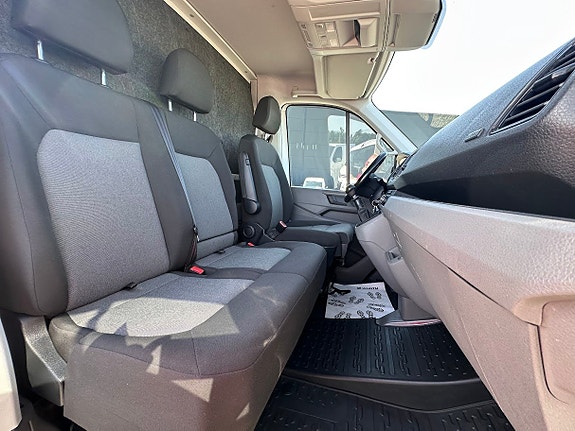 Volkswagen Crafter 6 of 15