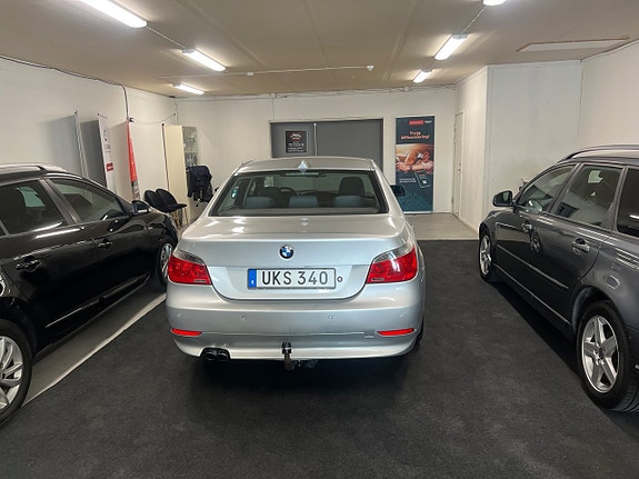 BMW 520i 5 of 5