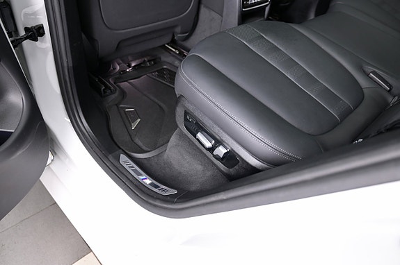 BMW X5 14 of 30