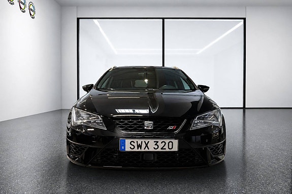 Seat Leon 5 of 5