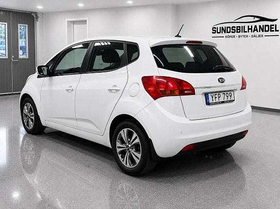 Kia Venga 3 of 5