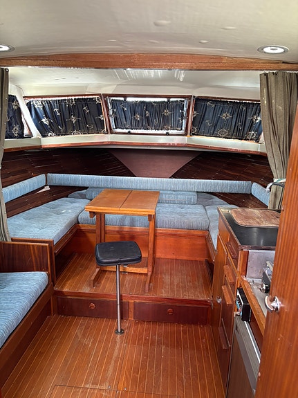 Coronet 27 Seafarer II 5 of 7