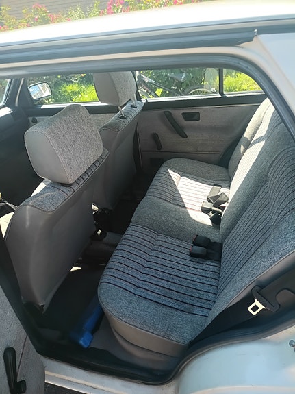 Volkswagen Golf II 5 of 5