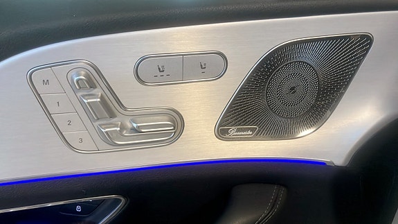 Mercedes-Benz GLE350 de 5 of 5