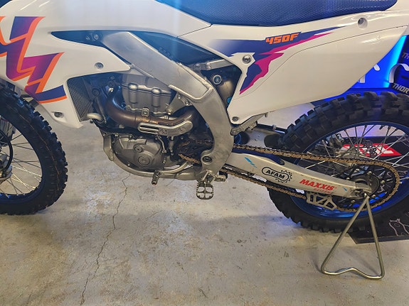 Yamaha YZF 450 6 of 8