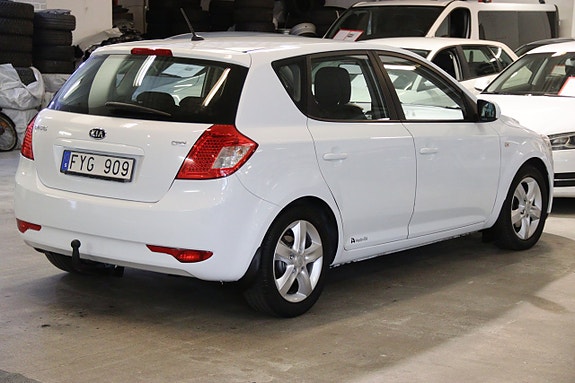 Kia Ceed 5 of 5