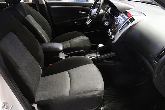 Kia Ceed 9 of 13