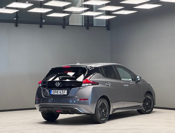 Nissan Leaf 2 of 5