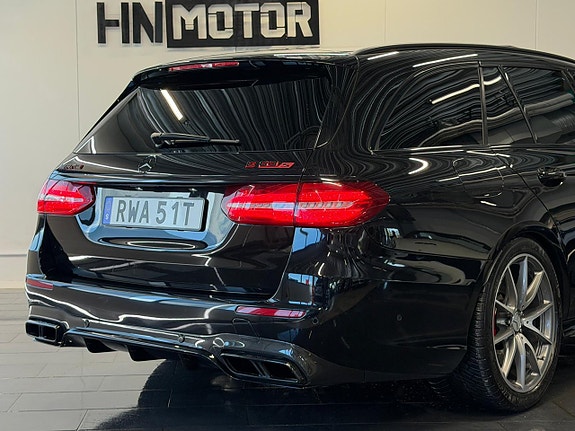 Mercedes-Benz E63 9 of 30