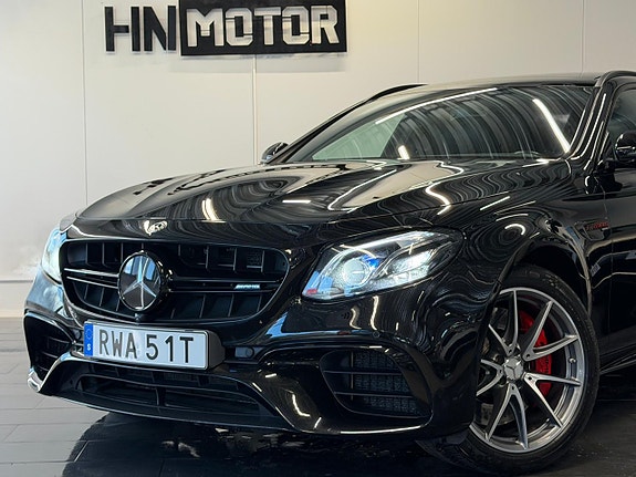 Mercedes-Benz E63 2 of 5