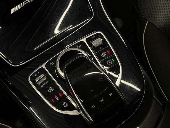 Mercedes-Benz E63 28 of 30