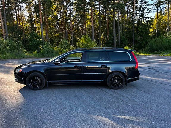 Peugeot 3008 4 of 5