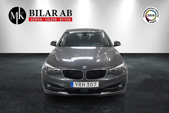 BMW 320d 2 of 12