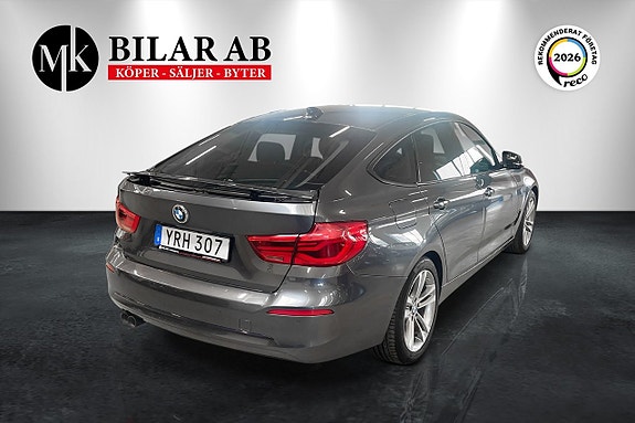 BMW 320d 5 of 12