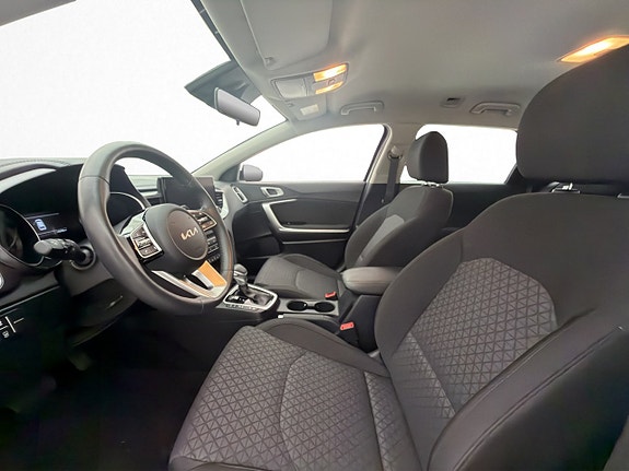 Kia Ceed 10 of 29