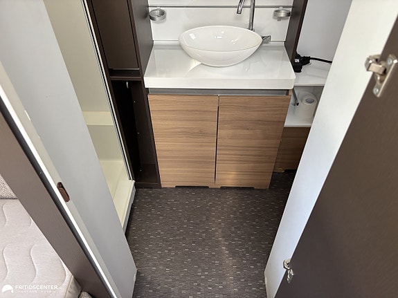 Adria ALPINA 753 HT *ALDE Värme/ Mover / Tält* 12 of 21