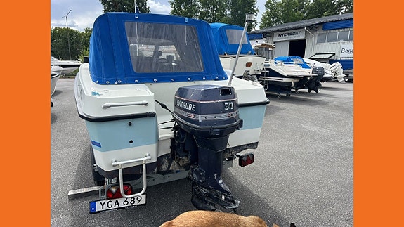 Flipper 575 Evinrude 90 10 of 11