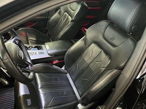 Audi A6 9 of 23