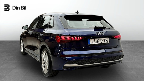 Audi A3 3 of 19