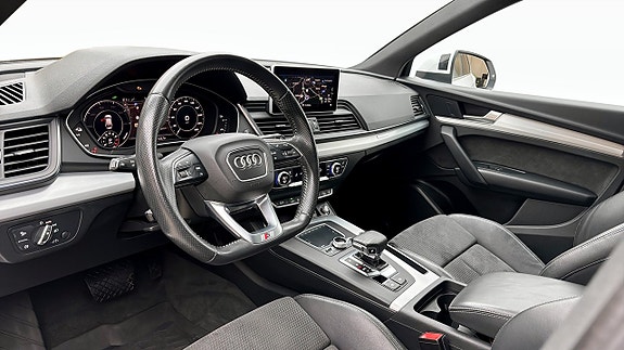 Audi Q5 8 of 15