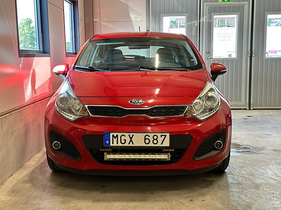 Kia Rio 2 of 5