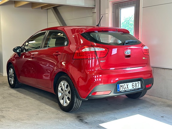 Kia Rio 4 of 5