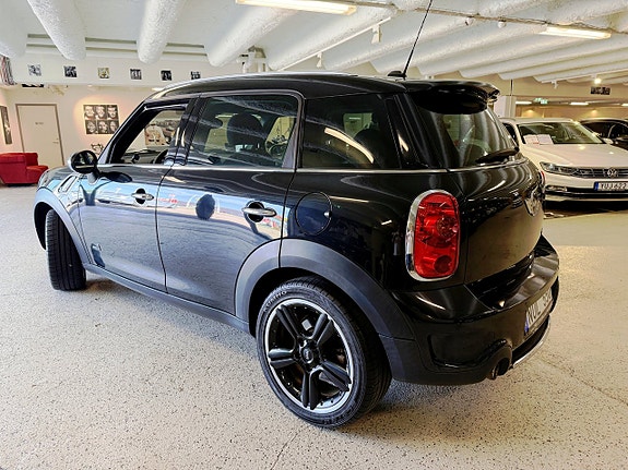 MINI Countryman Cooper S 3 of 5