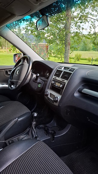 Kia Sportage 3 of 4