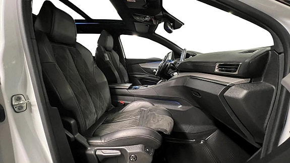 Peugeot 5008 19 of 27