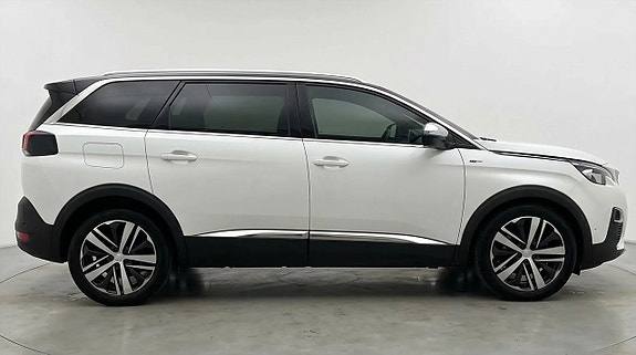 Peugeot 5008 3 of 30